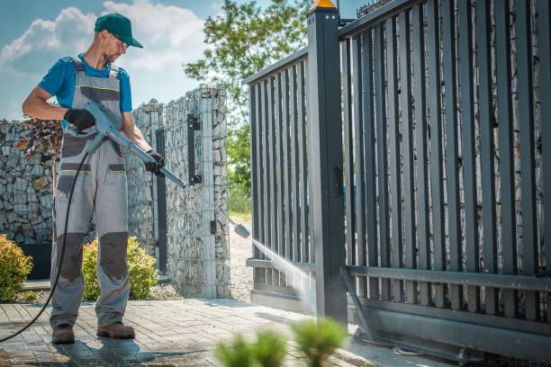 Best Factory Floor Cleaning  in Geneva, FL